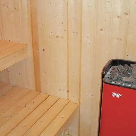 Holiday 35 With Hot Tub * Faaborg